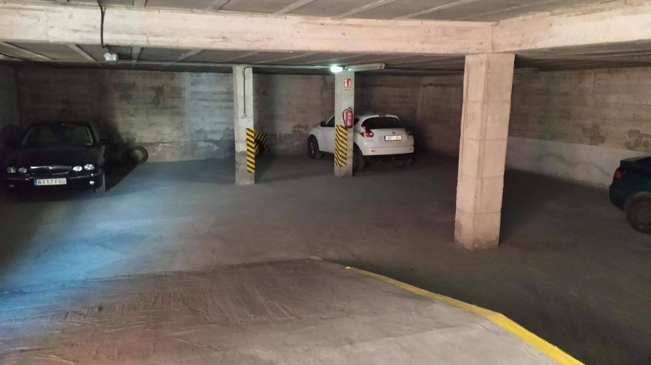 Sherryflat Claveles - Parking 헤레스 외부 사진